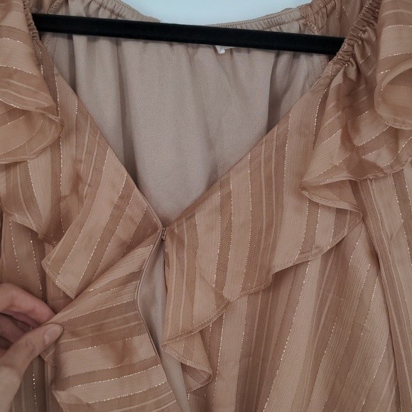 Lush Women's Bodysuit‎ Size Small Rose Gold Long Sleeve Ruffle Faux Wrap V Neck - Picture 12 of 16